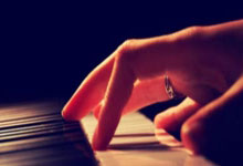 333体育:記者:張琳芃如今沒態度問題,歸根到底就是力不從心!.